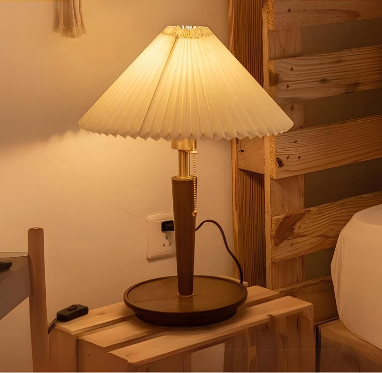 Abajur Plissado em Madeira - Vit Magazine