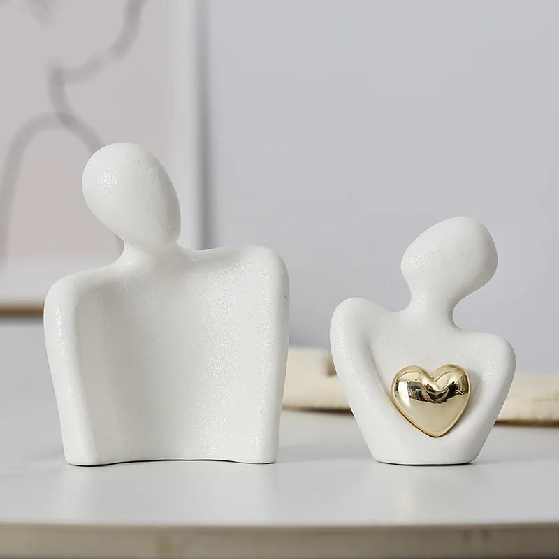Esculturas Românticas em Cerâmica – Casal Abraçado para Decoração ou Presente – Vitmagazine